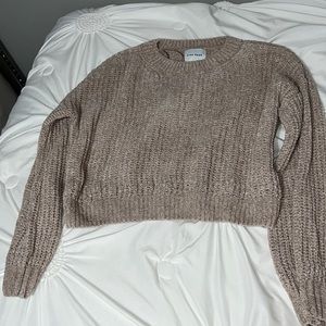 light pink/mauve sweater